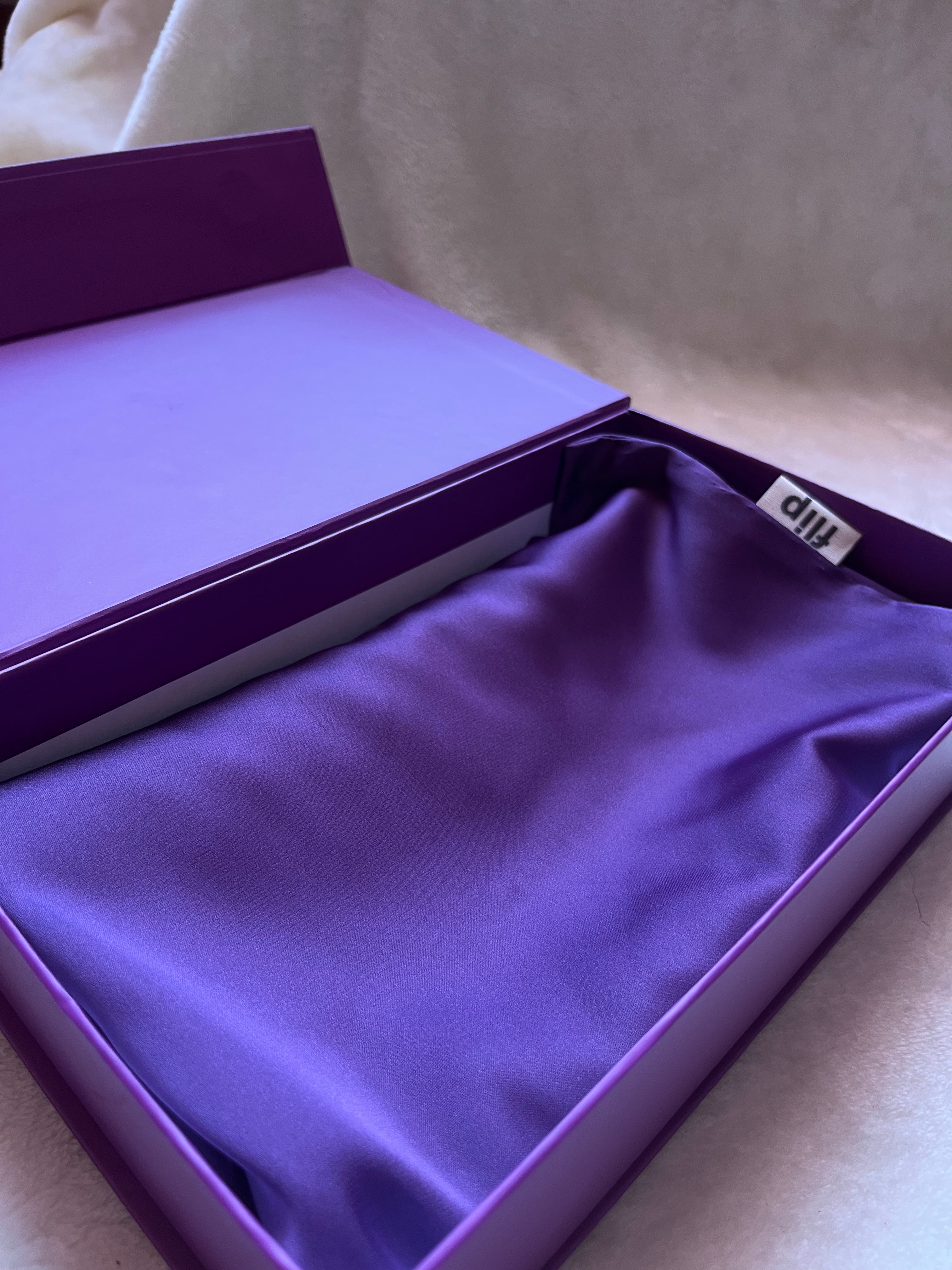 Dut İpek Mor Premium Yastık Kılıfı